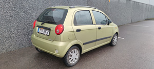 CHEVROLET SPARK (2 foto / 8)