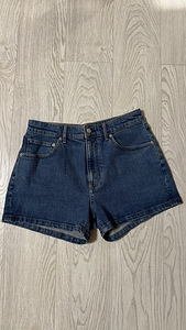 Calvin Klein №28 lühikesed püksid (1 foto / 3)
