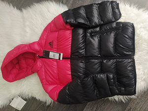 Uus adidas jope 128 (2 foto / 2)
