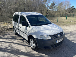 VW Caddy Life 1.6 75kw manual (2 foto / 5)