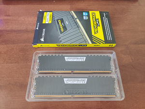 DDR4 Corsair Vengeance LPX 2x8GB 16GB 3000Mhz (2 foto / 4)
