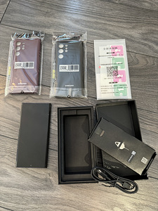 Samsung s22 ultra (1 foto / 3)