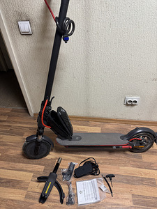 Самокат XIAOMI MI Electric Scooter 1S (1 фото из 2)