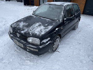 Volkswagen golf 1.9td (1 foto / 7)