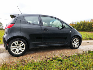 Mitsubishi Colt CZT (beebi evo) (5 foto / 8)