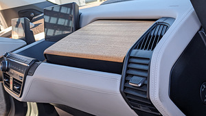 BMW i3 94ah 75kW - Loft, Harman Kardon (8 foto / 11)