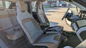 BMW i3 94ah 75kW - Loft, Harman Kardon (9 foto / 11)