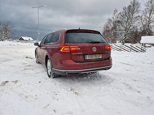 VW Passat Alltrack 2.0 BiTDi 176kw (6 foto / 15)