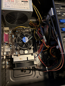 Lihtne netiarvuti i3/6GB RAM/128GB SSD/Radeon 2GB/Windows 11 (5 foto / 10)