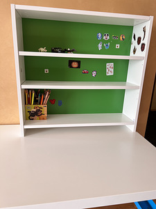 Детский стол Ikea (2 фото из 6)