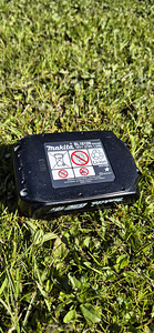 Аккумулятор Makita 18V 1,5AH (3 фото из 3)