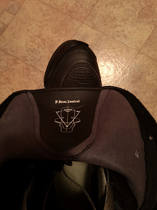 Dainese motosaapad nr. 44 (5 foto / 5)