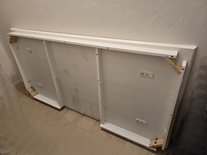Kasutatud lauaplaat 180x90, ära anda (1 foto / 2)
