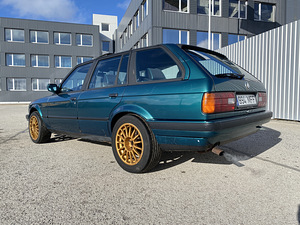 BMW E30 318i Touring Design Edition (3 foto / 8)