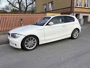 BMW 118i M-pakett E81 (1 foto / 4)