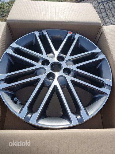 Kia valuveljed 17" uued
