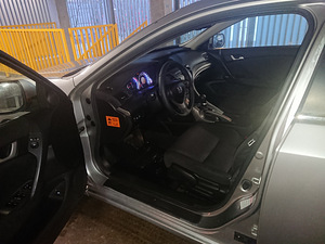 Honda Accord, 2009 (5 foto / 12)