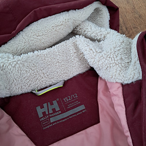 Helly Hansen парка 152 (2 фото из 3)