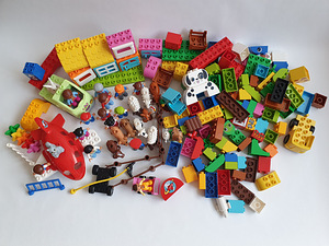 Lego Duplo + ehitusplaat (3 foto / 3)