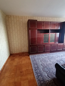 Müüa 3kkv., keskuse lähedal (5 foto / 13)