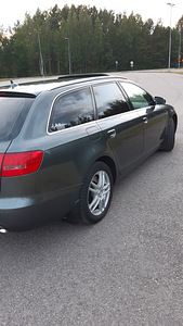 Audi A6C6 Avant/S-Line (5 foto / 15)