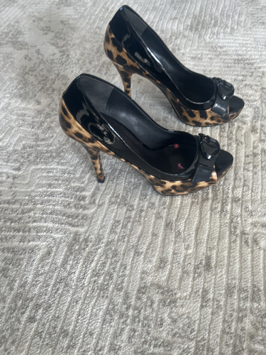 Туфли Guess размер 40