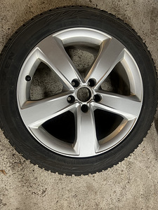 Audi veljed + talverehvid 5x112 R18 (4 foto / 6)