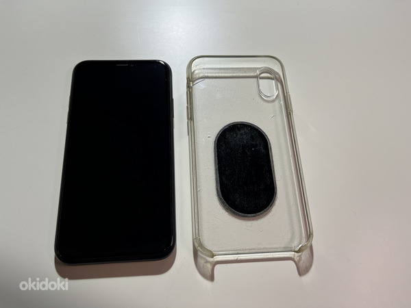 Apple iPhone XR 128 Гб черный (фото #3)