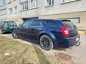 Chrysler 300C 2006a 3.0 160KW Diesel (4 foto / 6)