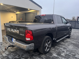 RAM 1500, 5.7 HEMI, LPG, 2020 (4 foto / 6)