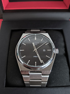 Tissot PRX часы (4 фото из 6)