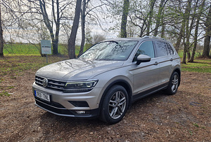 Volkswagen Tiguan (1 фото из 10)
