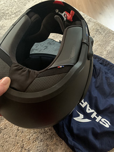 Kiiver Shark, XL (3 foto / 8)