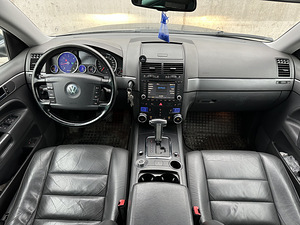VOLKSWAGEN TOUAREG 2.5 (8 foto / 9)