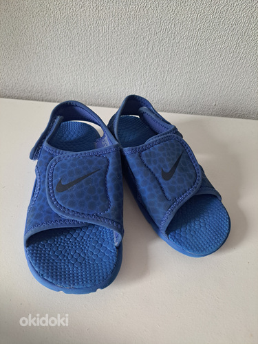 Nike plätud 27