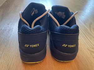Yonex Laste tennise jalatsid 36 (2 foto / 3)
