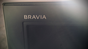 Телевизор Sony Bravia 40 очень хорошо сохранился. (2 фото из 9)