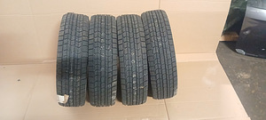 Зимние шины Dunlop 185/70R14 (2 фото из 6)