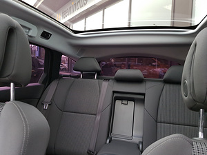 Autorent PEUGEOT 508 UNIVERSAAL PANORAAM 2.0 DIISEL AUTOMAAT (6 foto / 8)