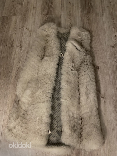 Hõberebase nahast vest