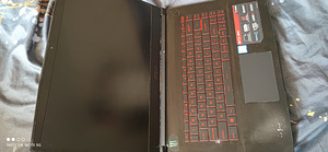 MSI GF63 8RC-052NL 15,6" i7-8750H 16GB 256GB SSD +1TB (4 foto / 5)