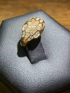 Serpenti Seduttori earrings in rose gold with rubellite eyes (3 foto / 10)