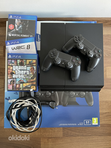 Playstation 4 (PS4) + 2 pulti + 3 mängu