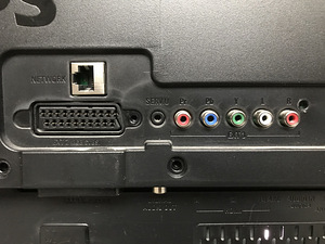 Philips 32PFL7685H/12 (3 foto / 8)