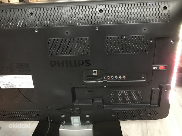 Philips 32PFL7685H/12 (фото #6)