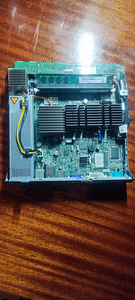 OptiPlex FX160|Atom 230 1.6GHz|4GB| (6 foto / 6)