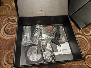 ASUS ROG Crosshair VIII Dark Hero AMD X570 (AM4)+ 7 5800X3D (5 foto / 6)