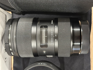 Sigma ART 18-35mm DC f1.8 EF (2 foto / 3)