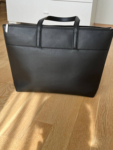 Сумка Calvin Klein (2 фото из 3)