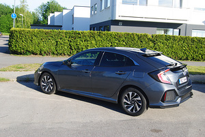 Honda Civic Elegance Navi Sensing 1.0 Turbo 93kW (3 foto / 15)